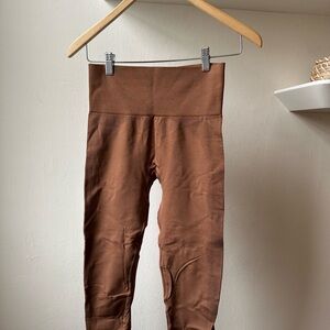 SET High-Waist Ribbed Leggings - Brown